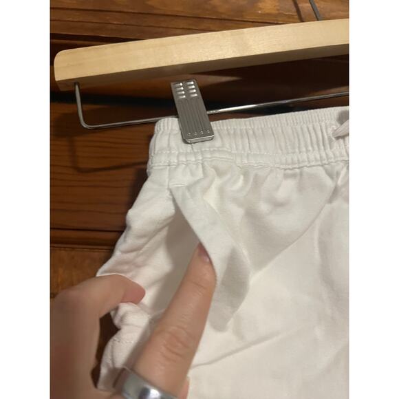 Crewcuts by J. Crew Girls' Pull-on Chino Shorts White Fishtail Hem Size 6 - Picture 5 of 10